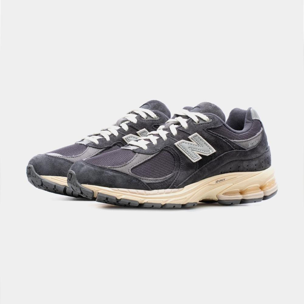 New Balance 2002r Size 13 phantom grey/cream
